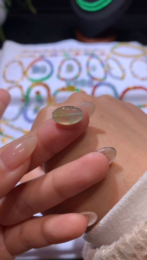 【闪购商品】定制翡翠未镶嵌枣珠2200+220