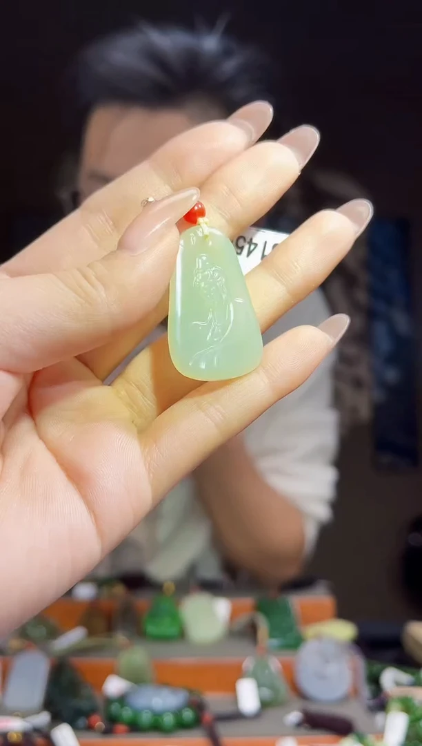 【闪购商品】和田玉颈饰未镶嵌拍一发一