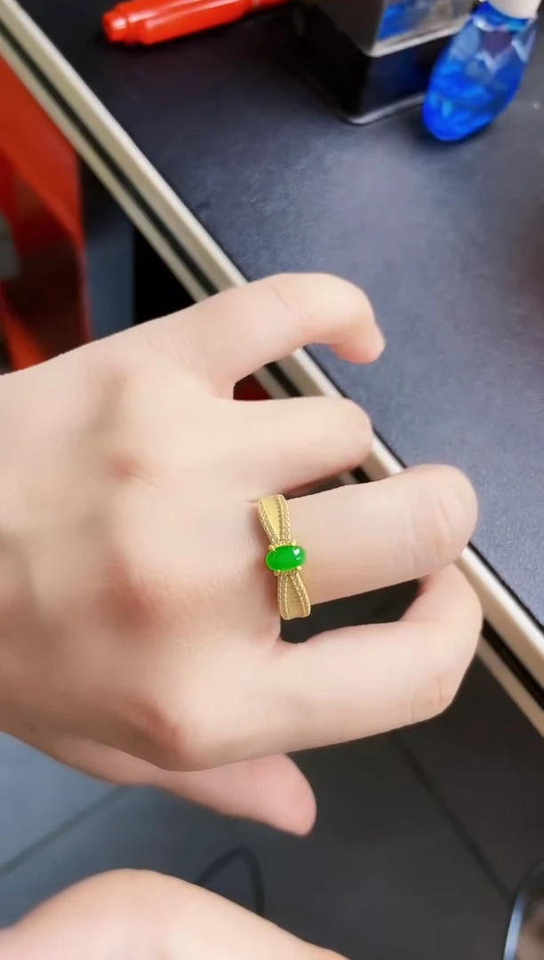 翡翠戒指银S925镶嵌12389