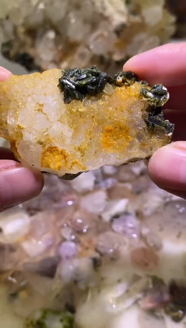 未镶嵌珠宝半成品水晶46号70g四川美姑超七花园水晶