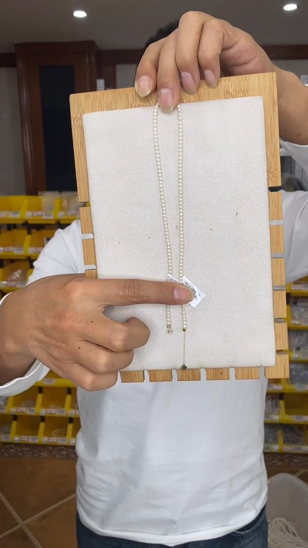 颈饰18K金镶嵌淡水珍珠3-4