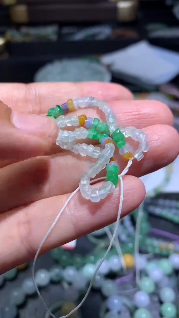 未镶嵌定制翡翠毛货