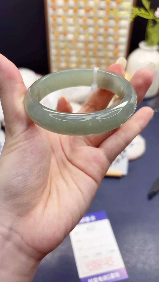 石英质玉手镯未镶嵌427-东陵玉-圈口56