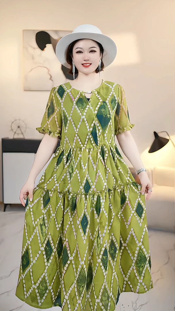 【深圳薇姐清仓】E高端大码原创遮肉显瘦连衣裙 E8023