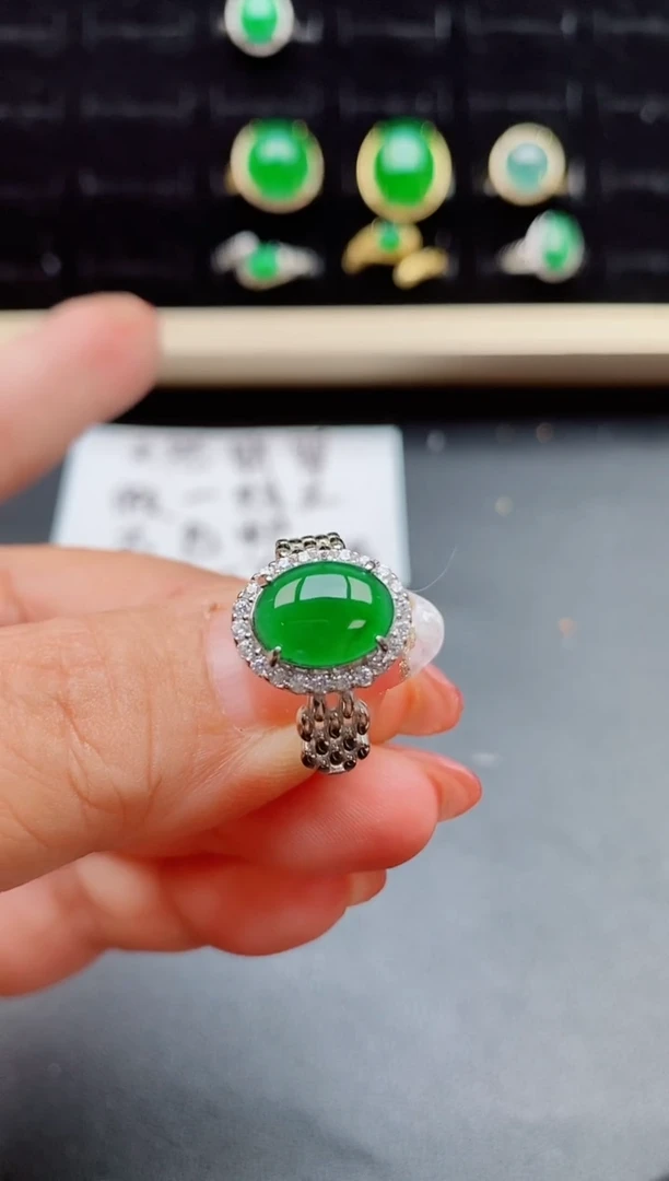 【闪购商品】翡翠戒指银S925镶嵌5080051