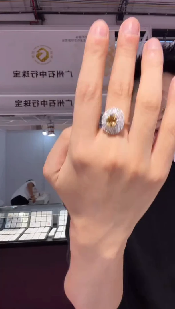 银S925镶嵌戒指黄晶SV7066