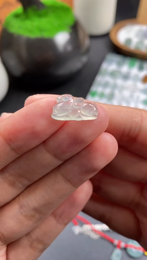 散珠翡翠冰种唐马