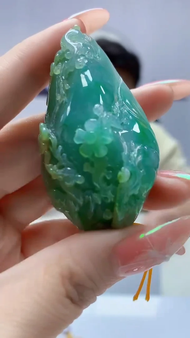 【闪购商品】定制翡翠未镶嵌1502DD-毛货挂件175