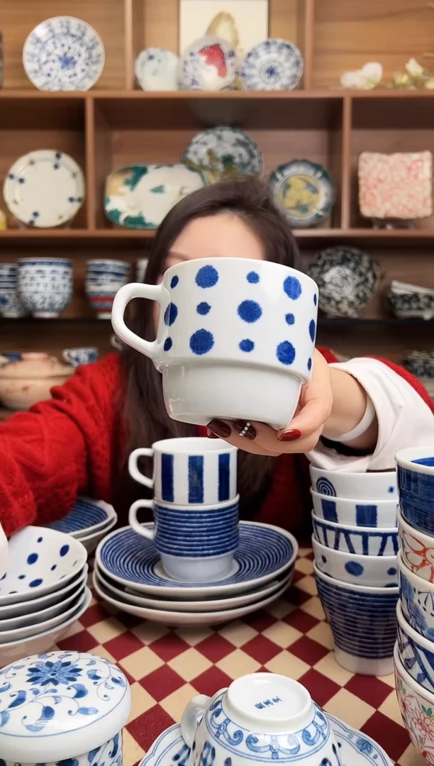 【闪购商品】瓷片蓝染水玉叠式马克杯