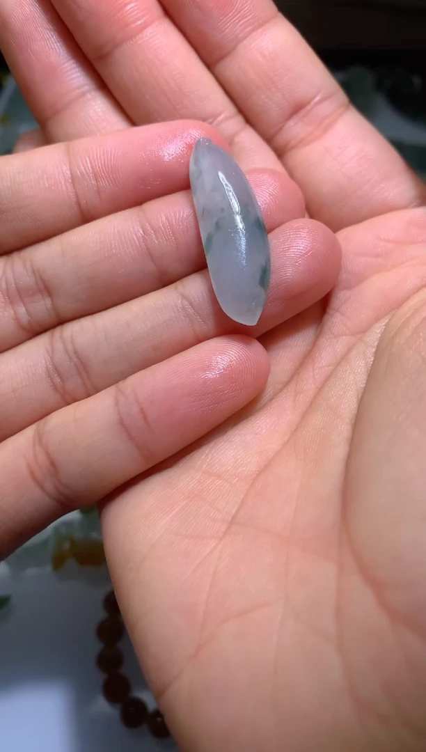 定制翡翠未镶嵌毛货