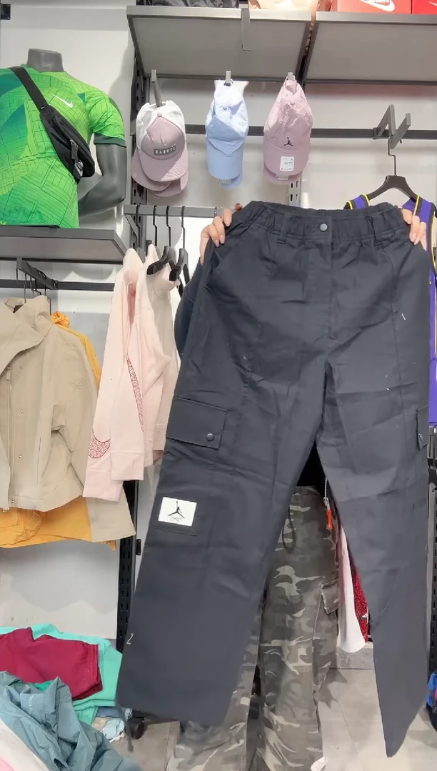 1166  编码 瑕疵款直播间过款为准 尺码M