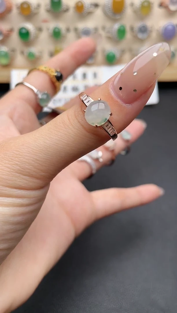 【闪购商品】翡翠戒指银S925镶嵌一物一证一礼盒