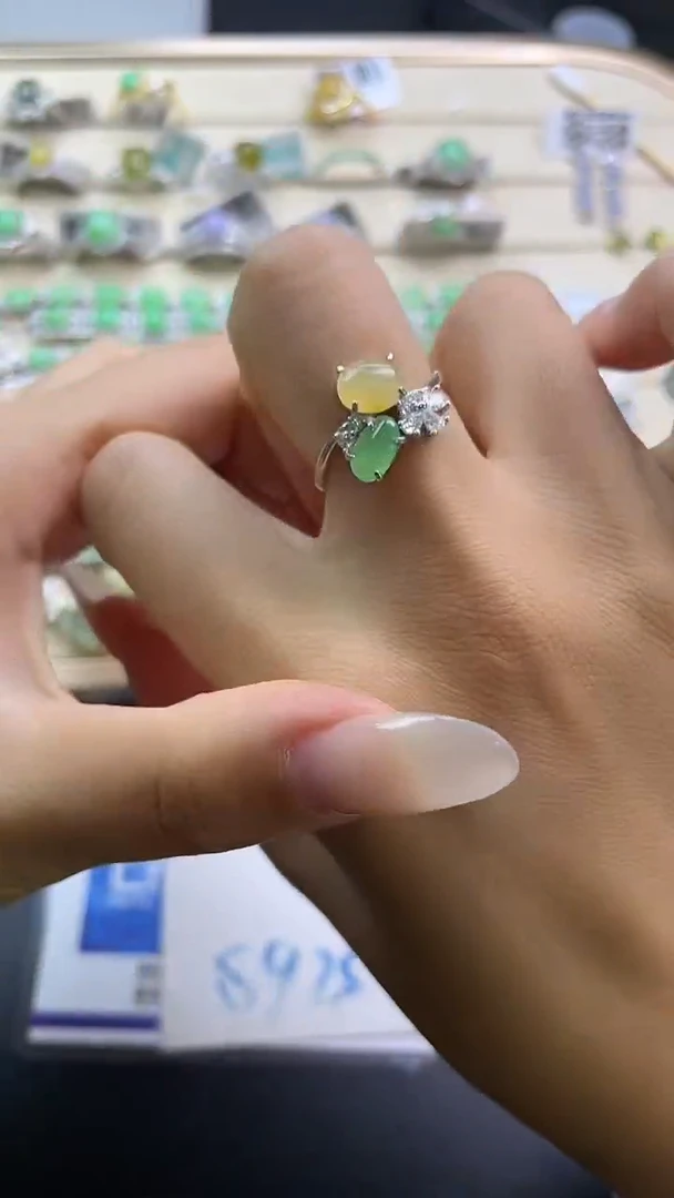 银S925镶嵌戒指翡翠翡翠 蛋面 银S925镶嵌