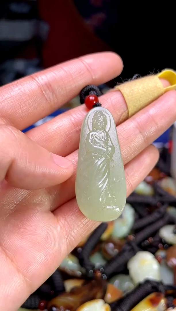 【闪购商品】和田玉颈饰未镶嵌1