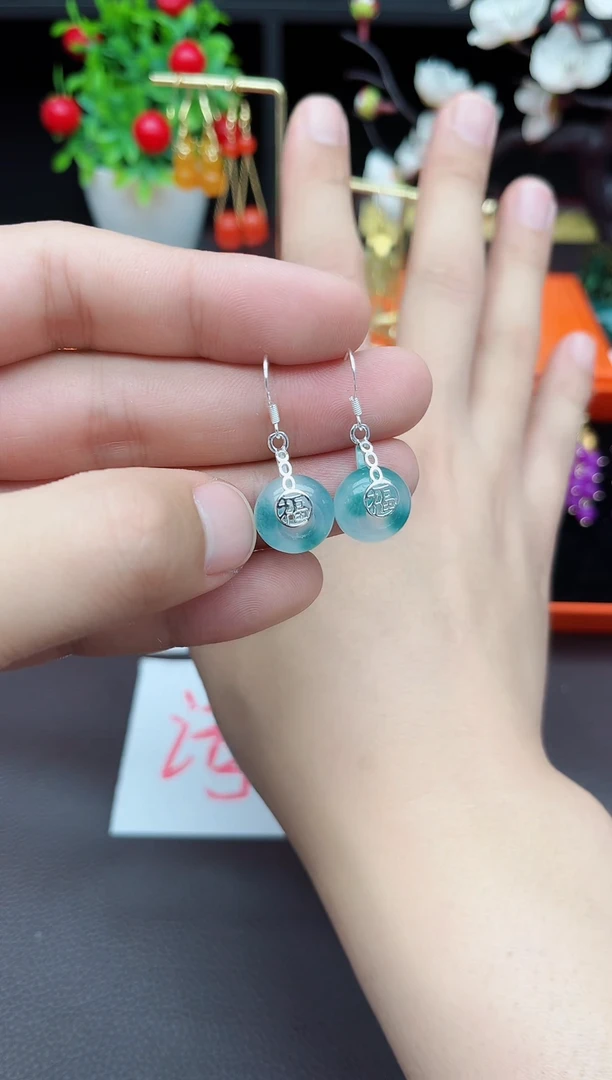 石英质玉（天山翠）银S925镶嵌耳饰721000