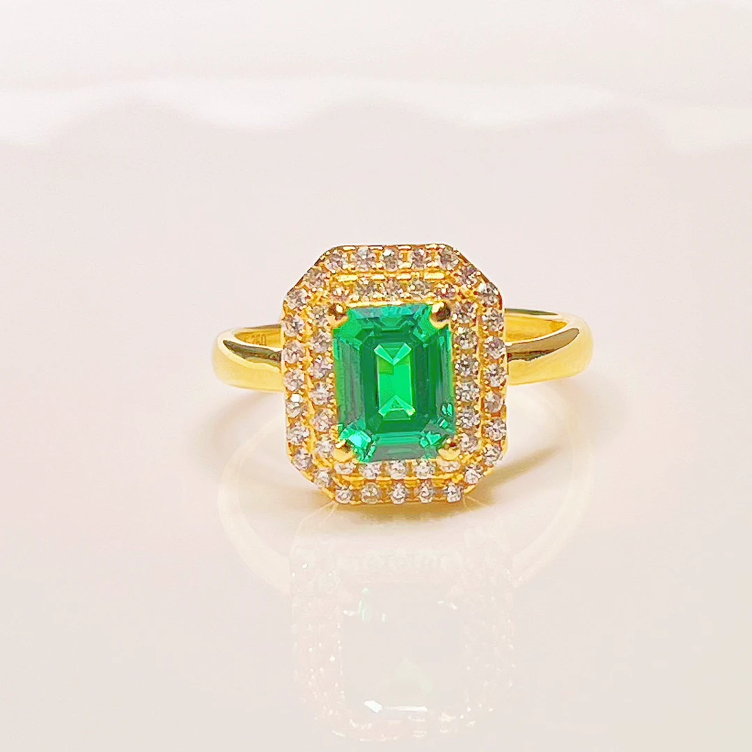 培育祖母绿培育祖母绿中国好珍宝-18k金镶嵌豪华款方糖祖母绿戒指