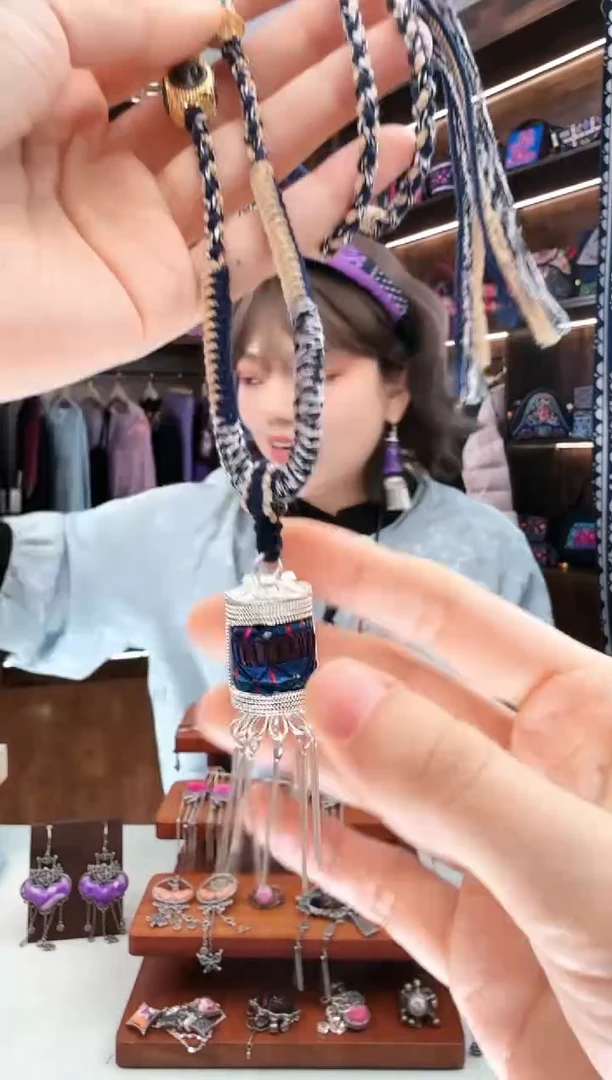 【闪购商品】织绣63蚩梦苗族古绣