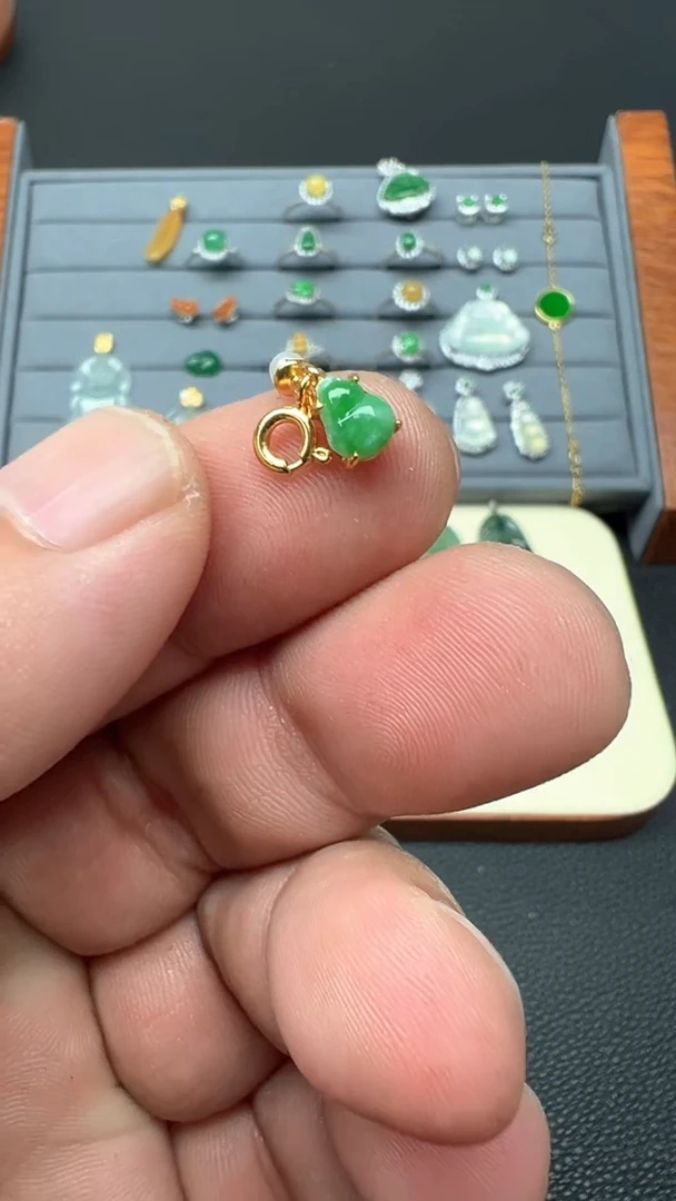 吊坠(不含链)银S925镶嵌翡翠葫芦翡翠小滴溜