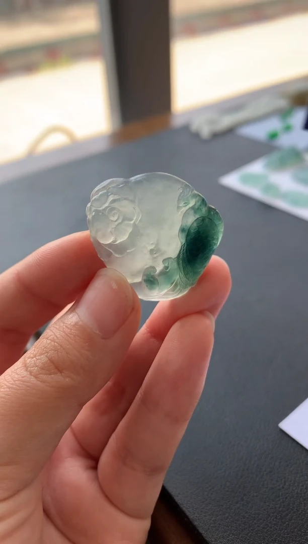 【闪购商品】定制翡翠未镶嵌翡翠