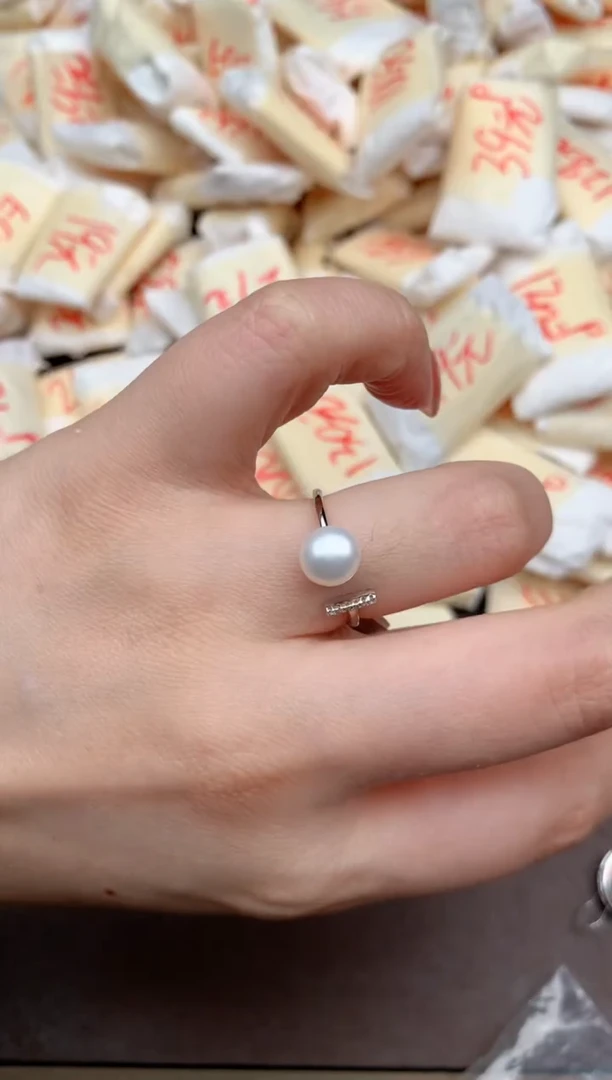 银S925镶嵌戒指淡水珍珠福利 多样性发货（发一个）
