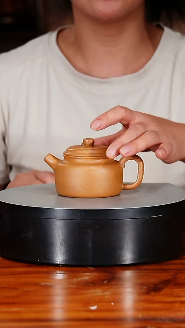 宜兴原矿紫砂壶茶壶130C