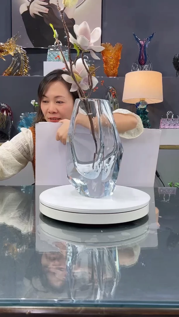 琉璃  水晶琉璃花瓶1个