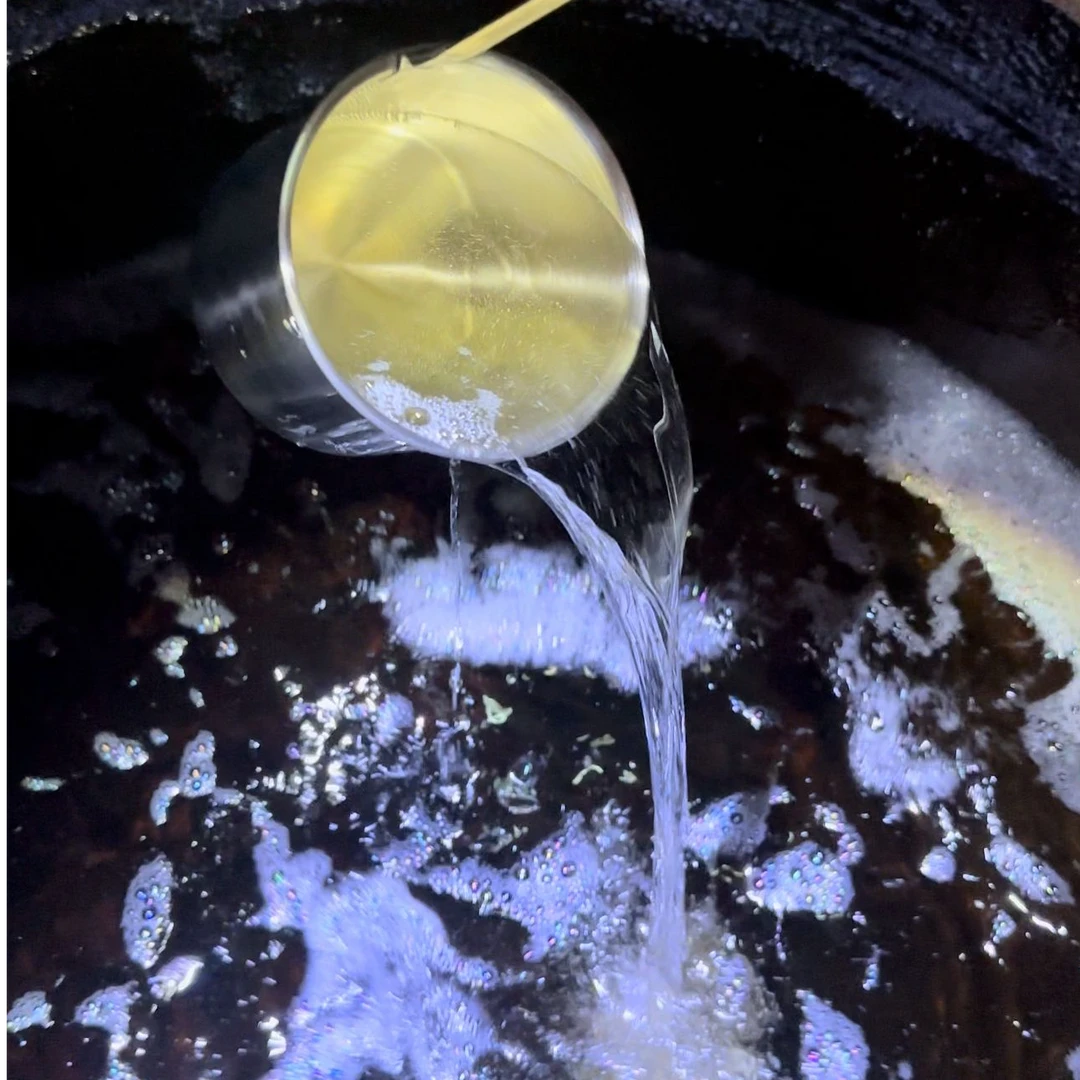 黄金叶天叶酒【老窖5】芝麻香型52°度纯粮白酒