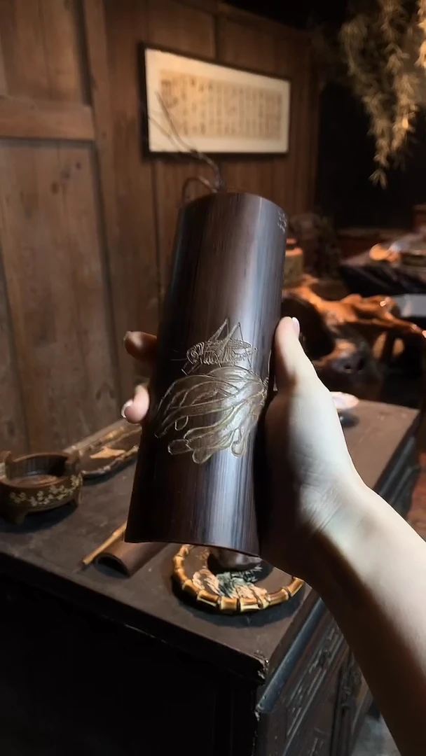 精雕佛手蚂蚱茶则.....