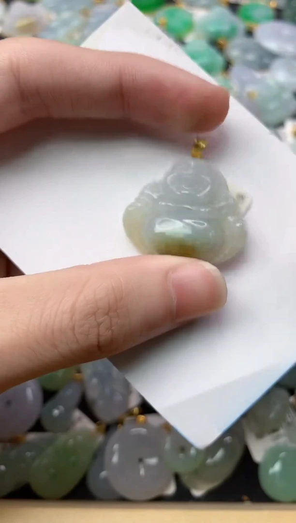 【闪购商品】翡翠颈饰18K金镶嵌5............