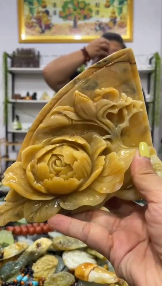 未镶嵌岫玉摆件