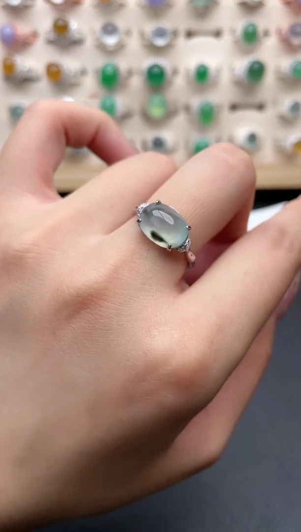 【闪购商品】翡翠戒指银S925镶嵌一物一证一礼盒