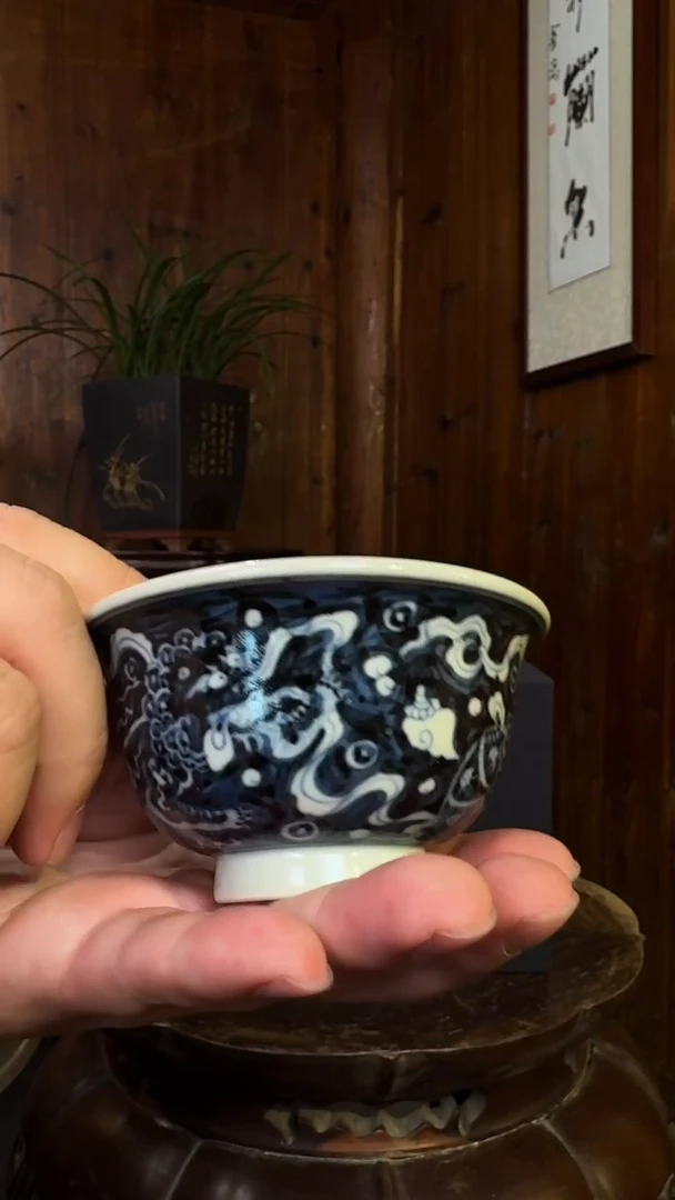 12-YPD-1111 瓷器龙纹压手杯