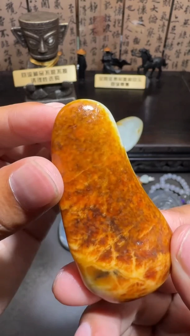 和田玉未镶嵌挂件和田玉
