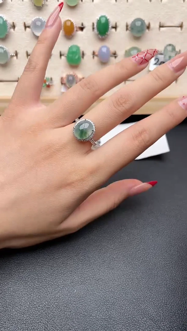 【闪购商品】翡翠戒指银S925镶嵌一物一证一礼盒