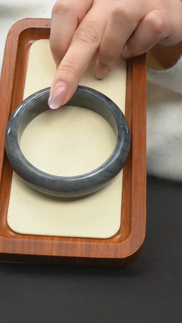 【闪购商品】和田玉手镯未镶嵌和田玉 手镯 未镶嵌