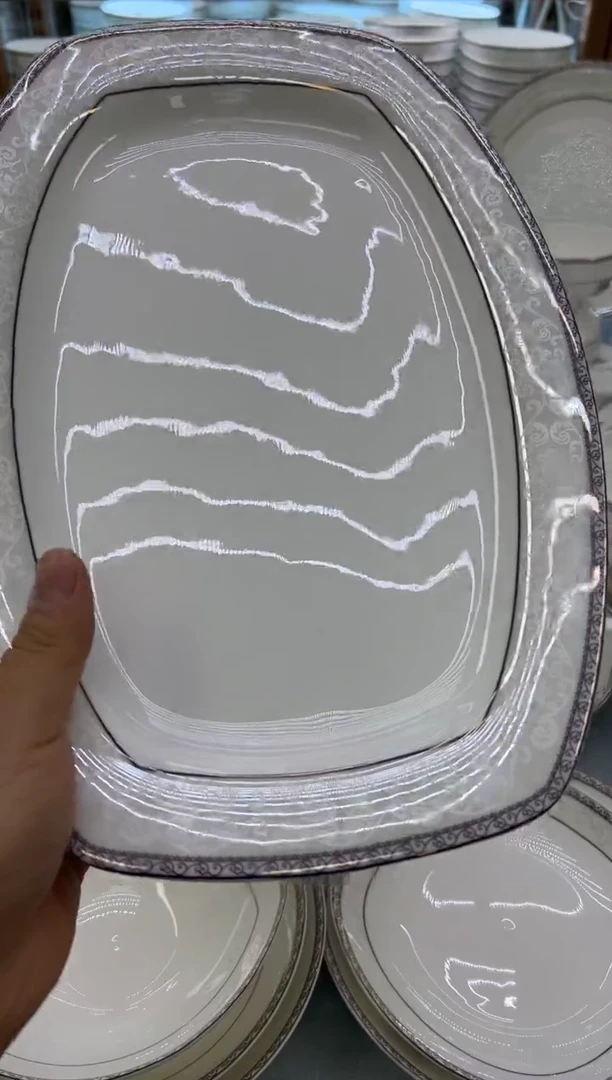 骨瓷 玲珑12方鱼1个