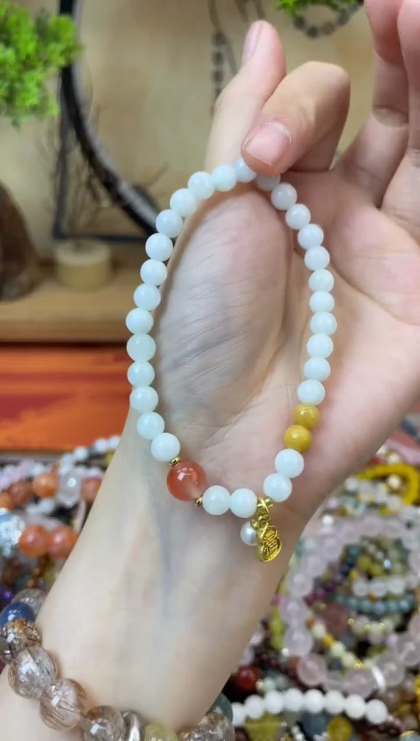 【闪购商品】翡翠手饰未镶嵌250手串