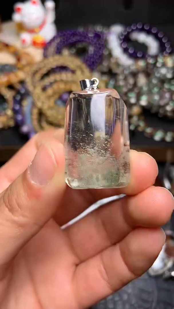 【闪购商品】水晶吊坠(赠链)未镶嵌19