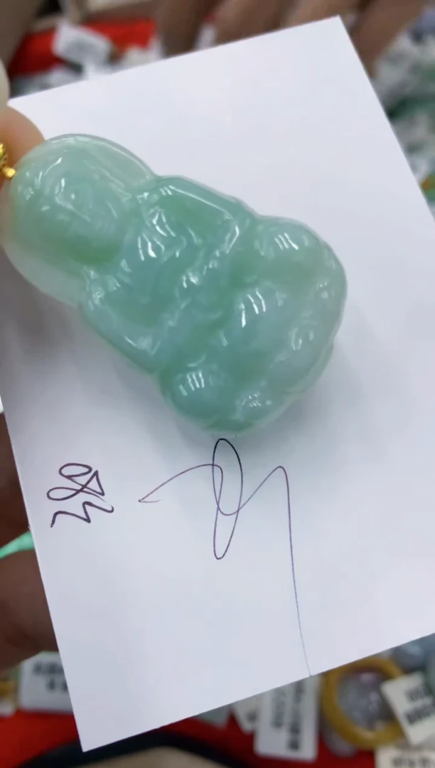 翡翠未镶嵌颈饰111111111111
