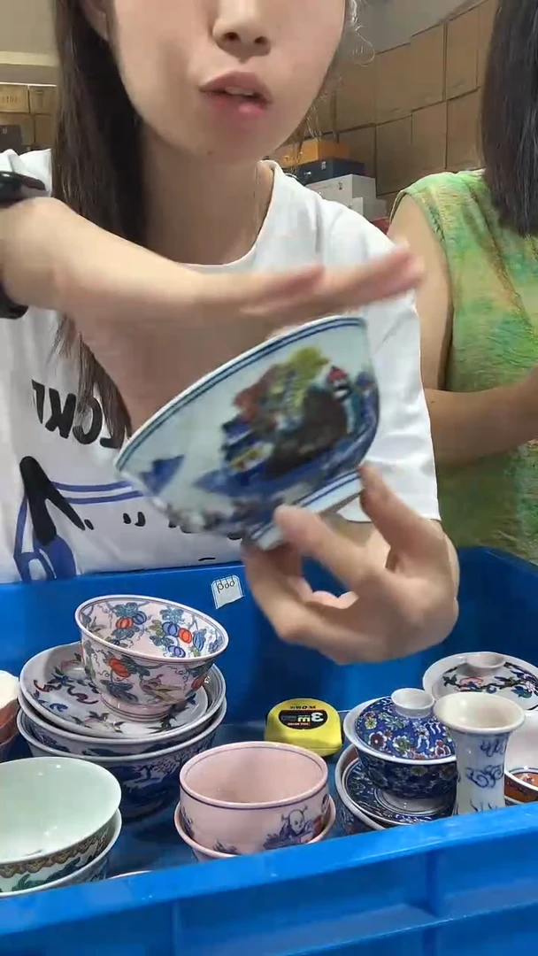 摆件景德镇陶瓷绿稀土