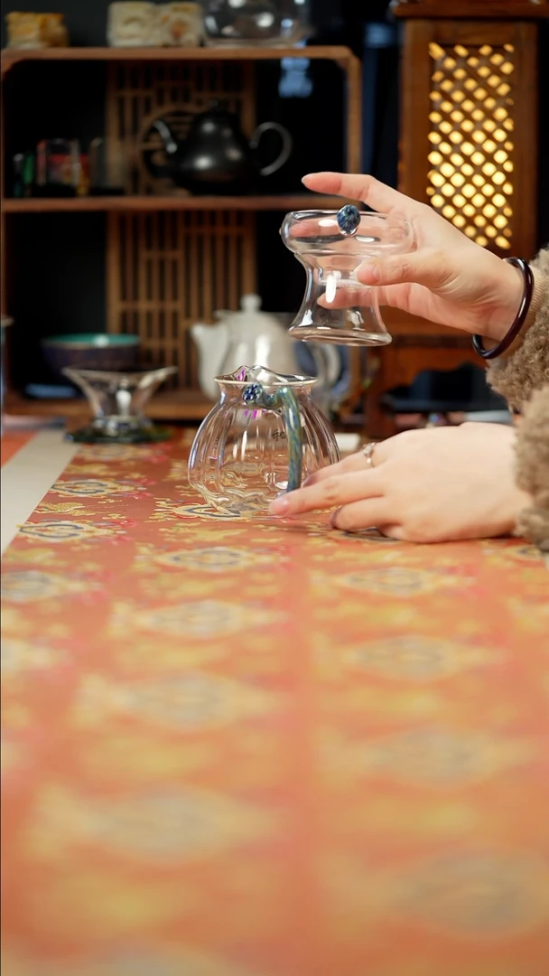 慕**少闪购   有礼斑斓黑金怡然茶海+有礼黑金奉珠滤网