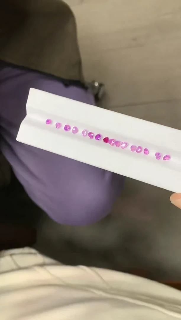 【闪购商品】蓝宝石裸石未镶嵌4.65ct  61