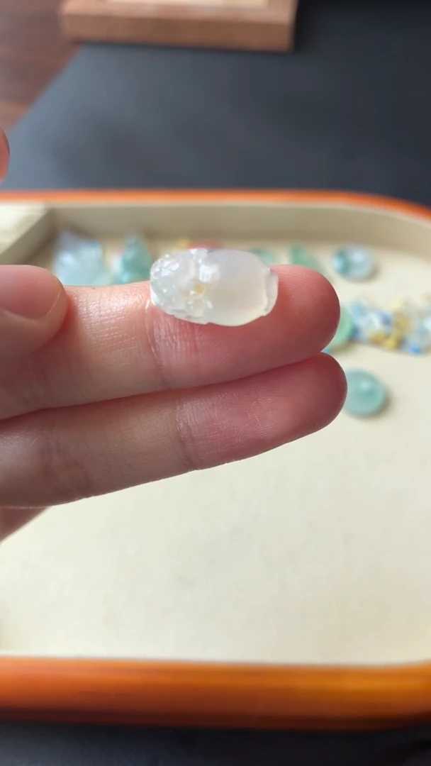 定制翡翠未镶嵌Q707