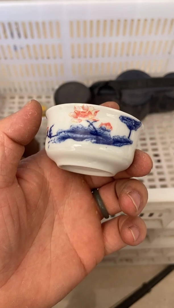 杯无运费险有瑕疵的摄影的产品有使用过的痕迹有点脏介意勿拍