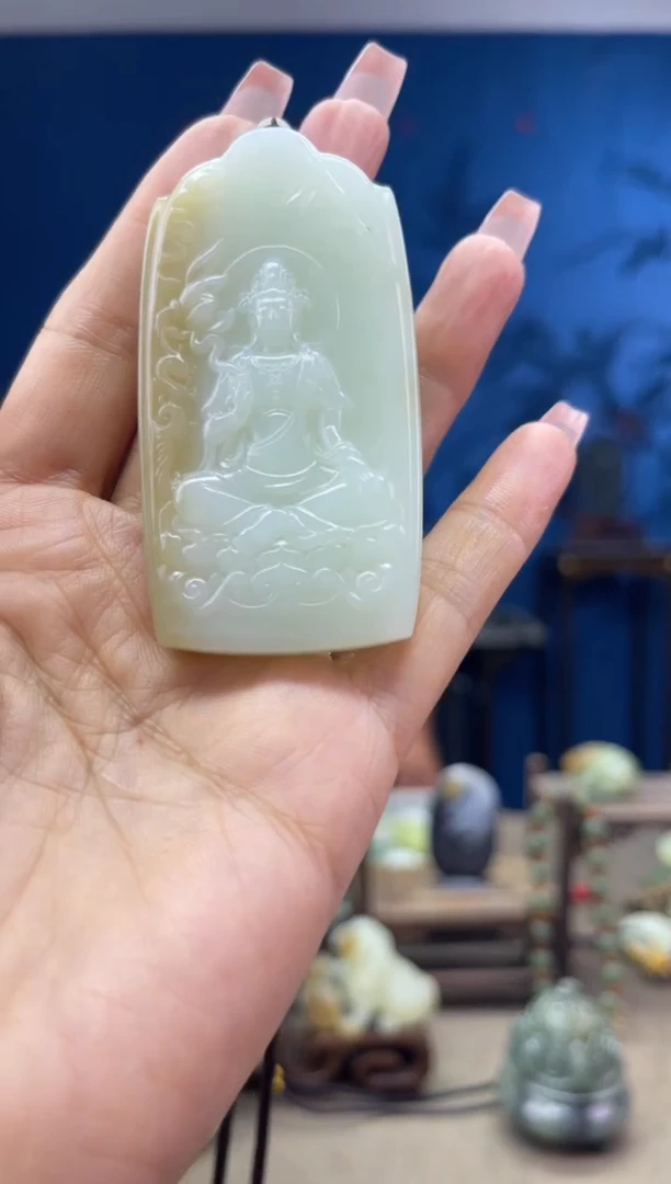 颈饰未镶嵌和田玉1