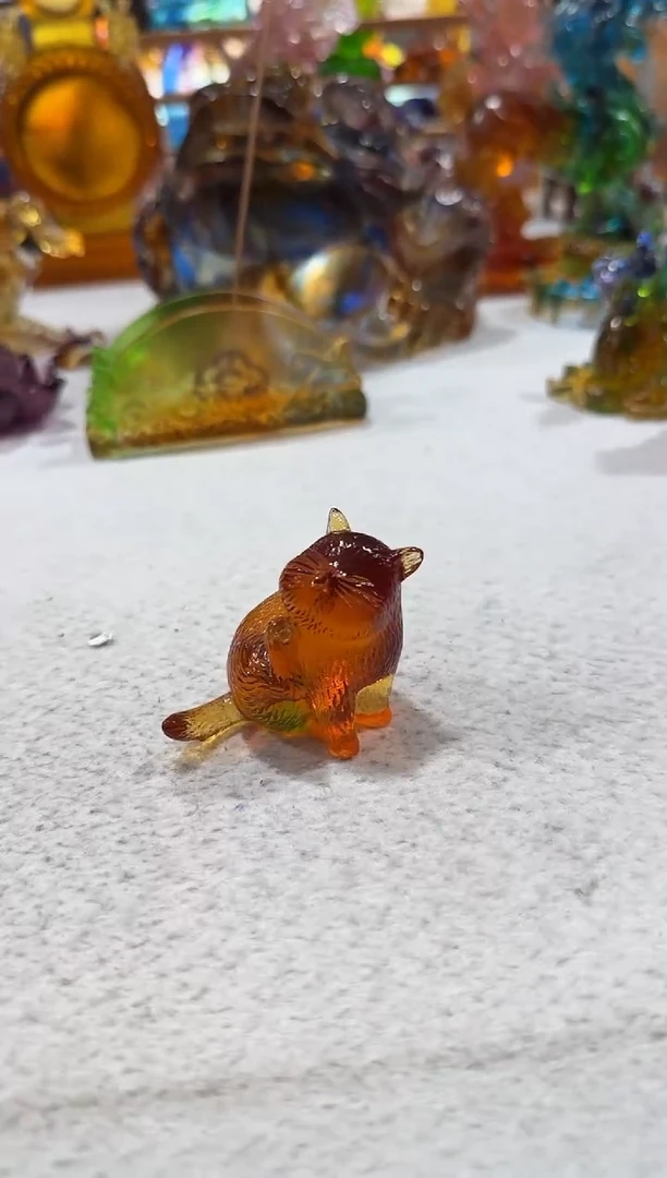 琉璃手工艺品小猫咪  微瑕·不退不换·介意勿拍