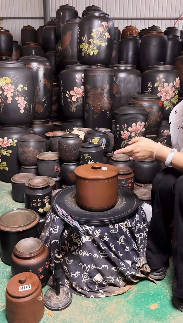 罐瑕疵  古铜色素面小五饼 025