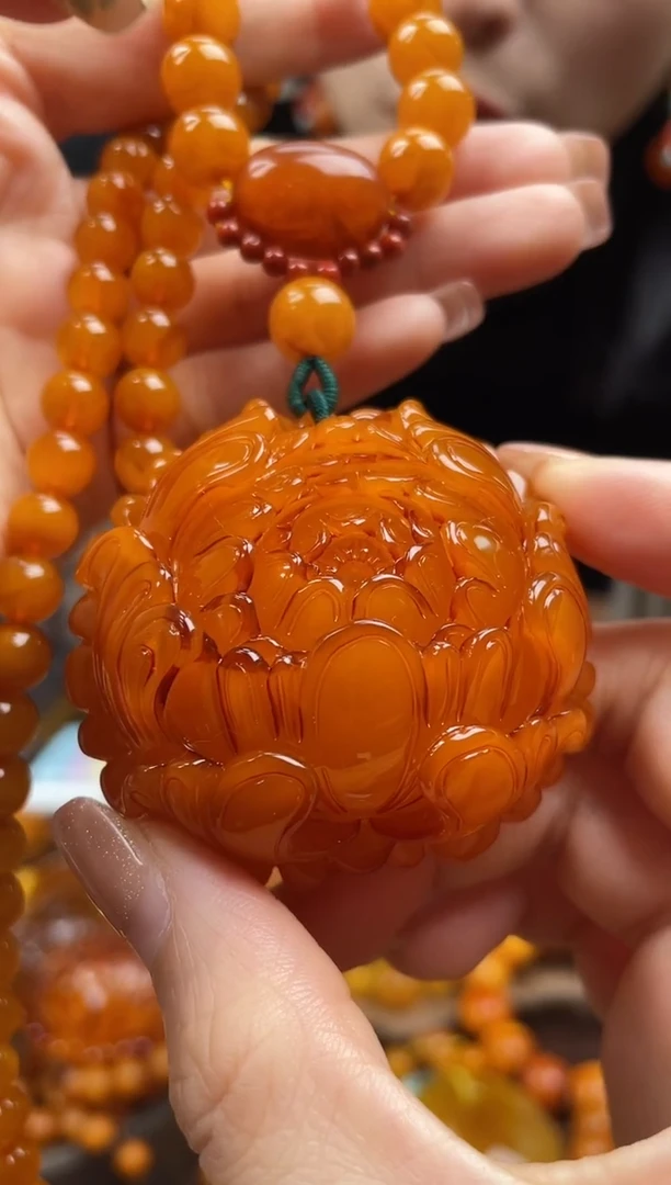 【闪购商品】琥珀裸石未镶嵌首饰 假1赔4 （多样性发货1件