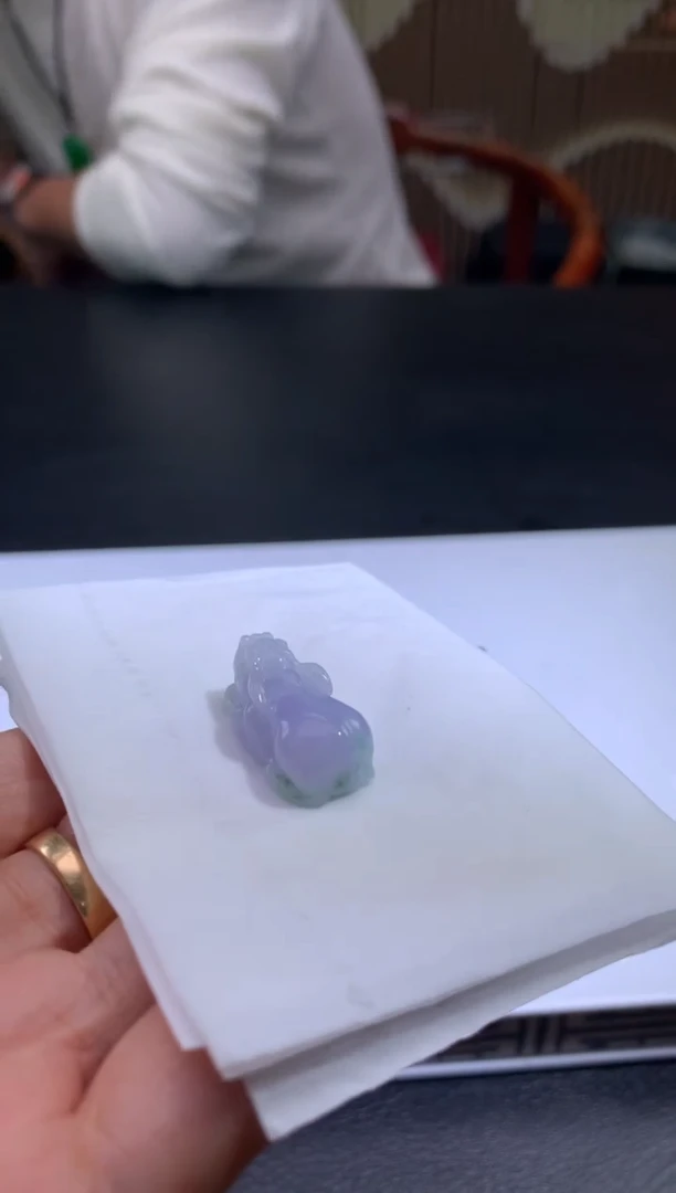 未镶嵌定制翡翠用***子翡翠