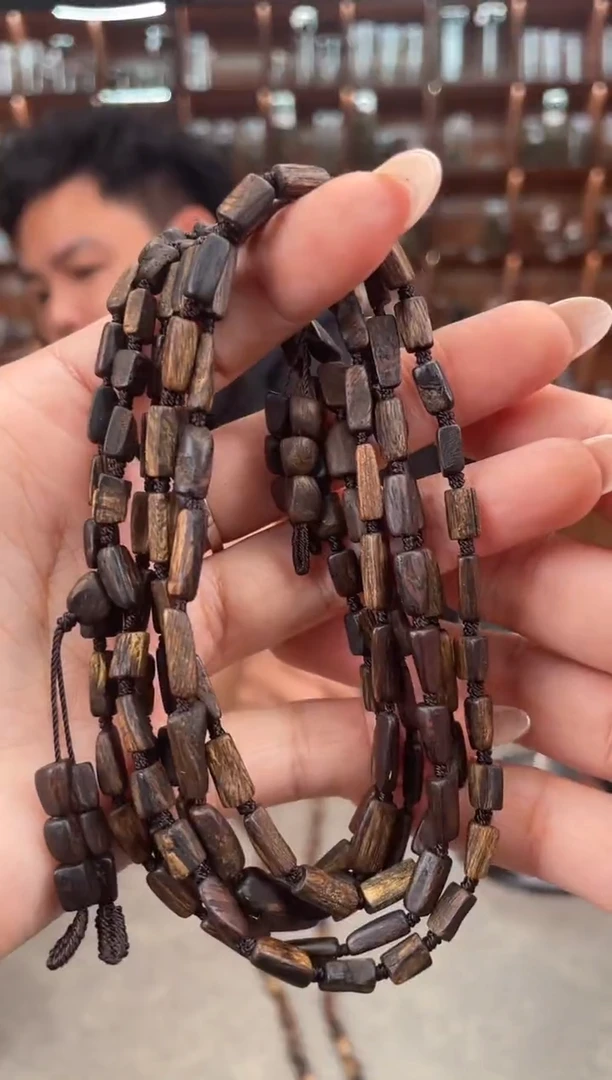 【闪购商品】沉香手串38号沉水文莱多样性发一条